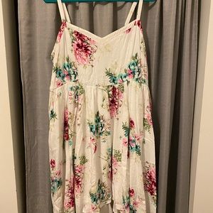 Torrid floral dress with pockets (size 2)